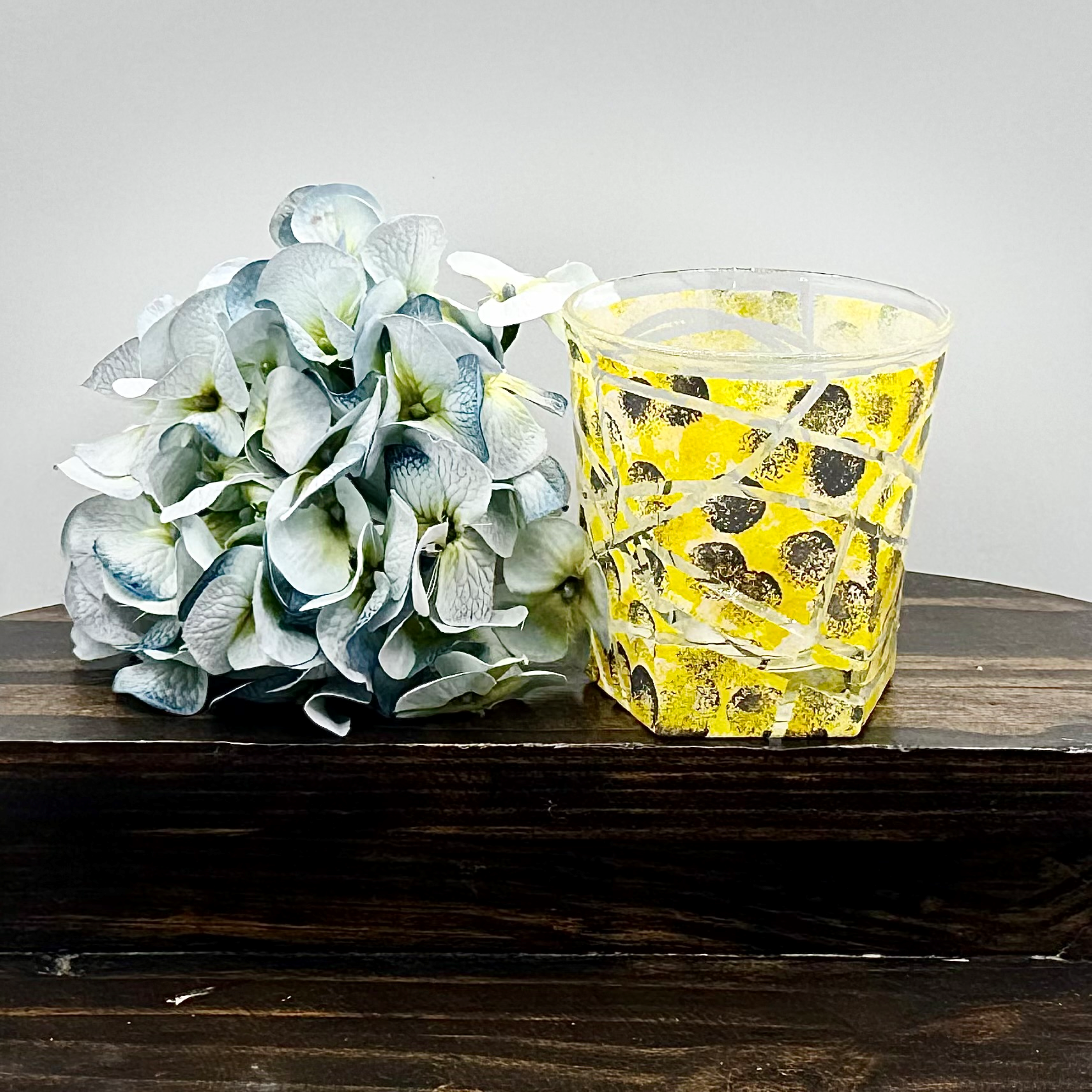 Citron Mosaic Rock Glass