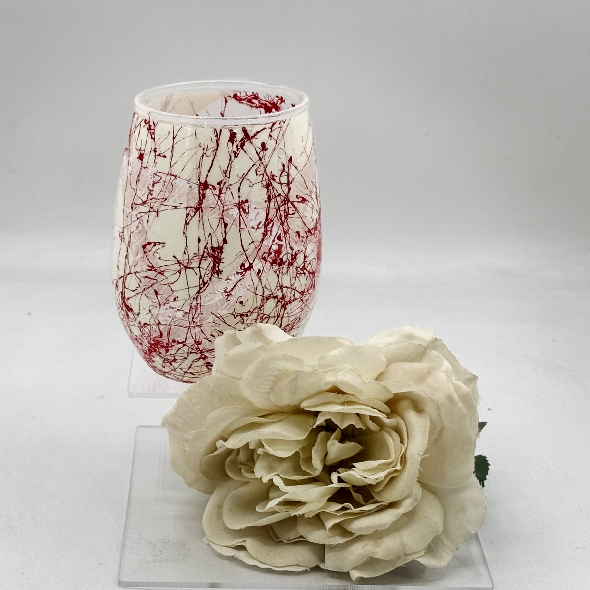 Crimson Web Stemless Wine Glass