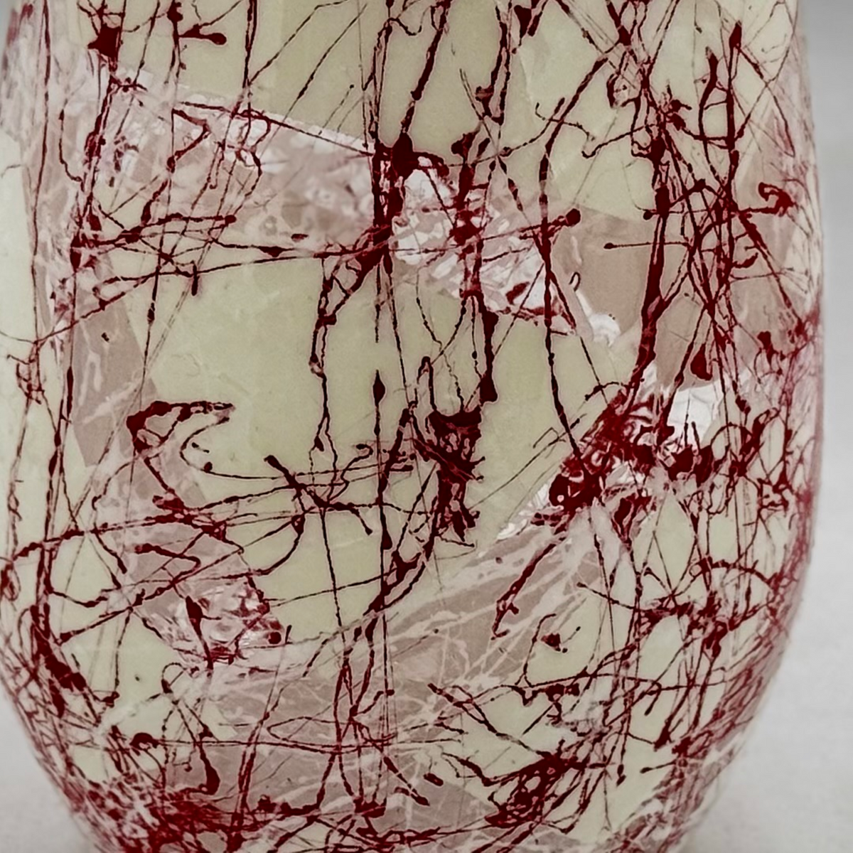 Crimson Web Stemless Wine Glass