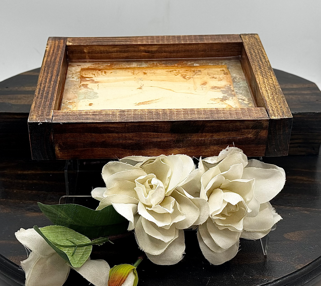 Parchment Tray