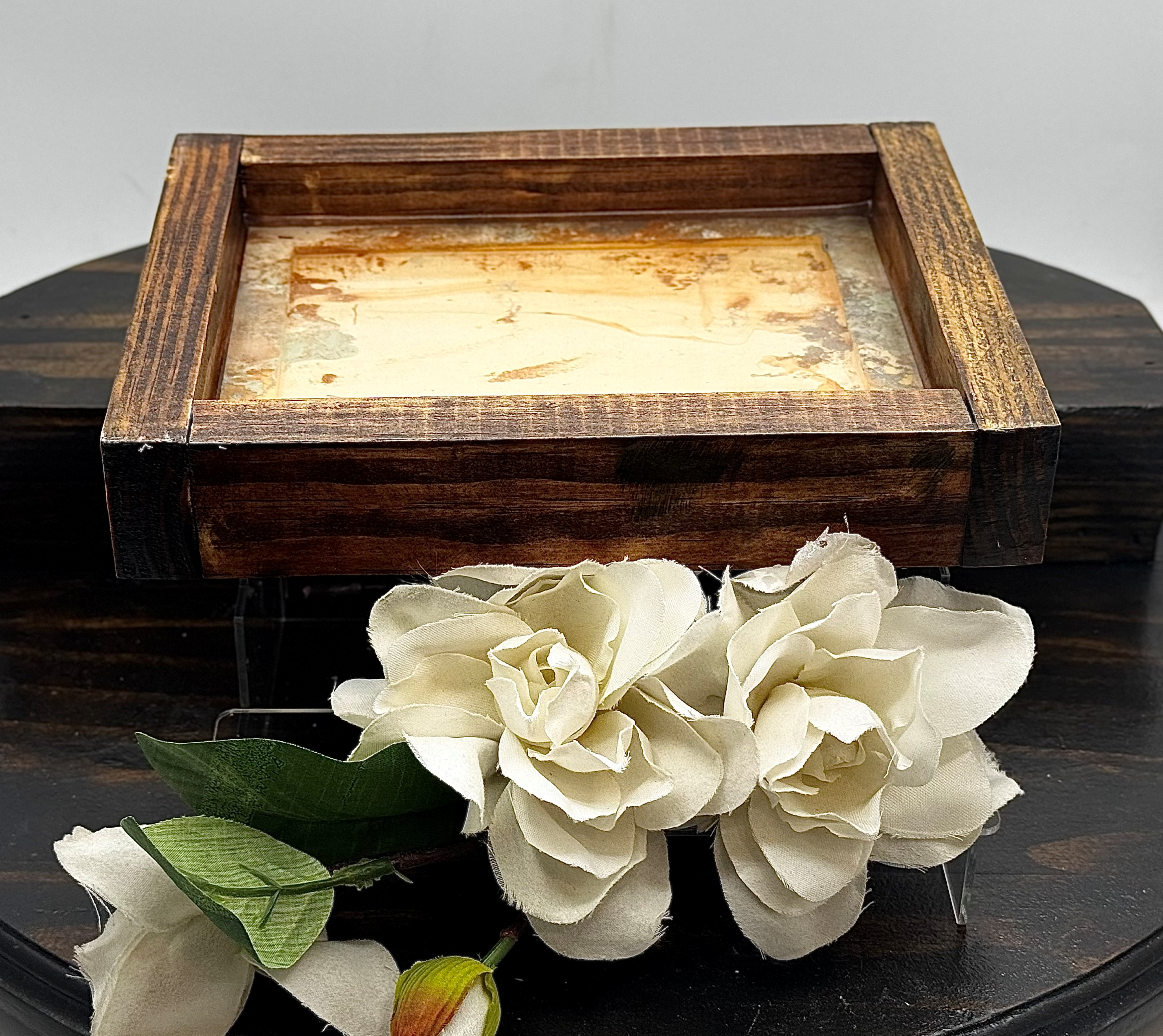 Parchment Tray