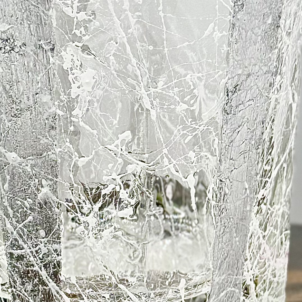Silver Crackled Rock Glass