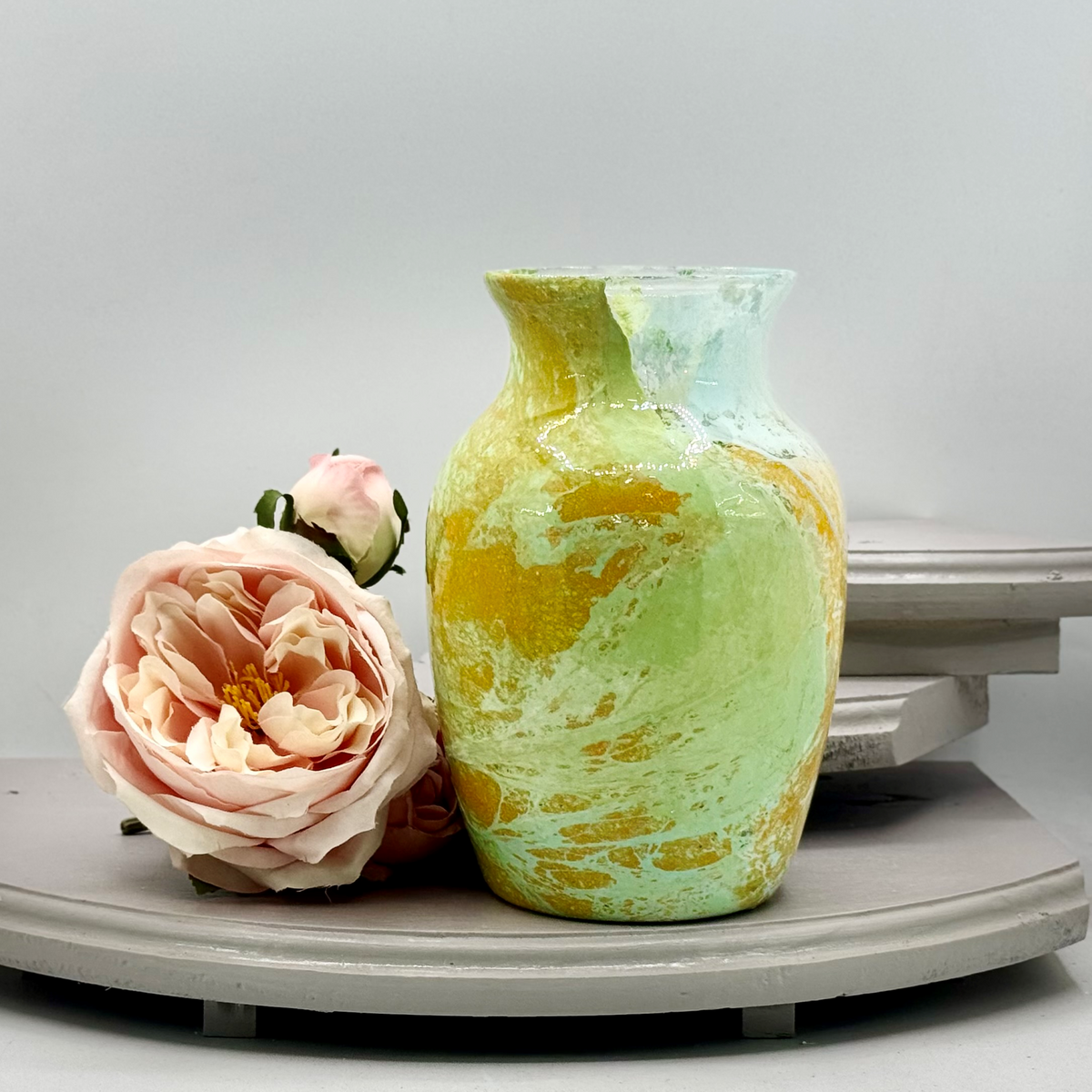 Verdant Agate Glass Vase Collection